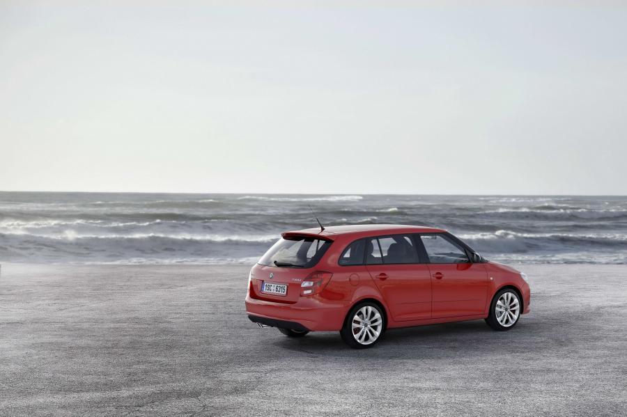 Skoda Fabia Combi vRS 2010 года  (фото 10 из 10)